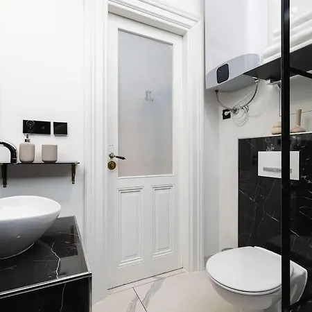 2 Bedroom Sereno Fenn'a 5 Street شقة