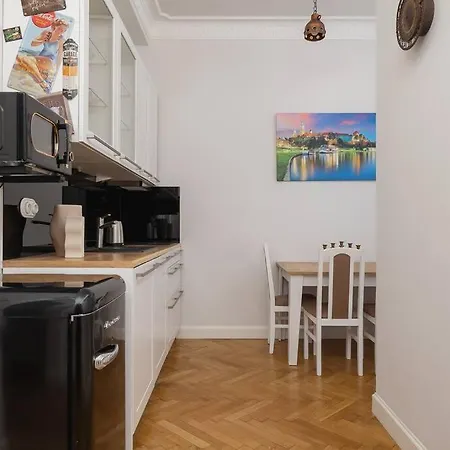 2 Bedroom Sereno Fenn'a 5 Street *