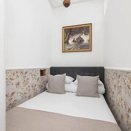 2 Bedroom Sereno Fenn'a 5 Street *